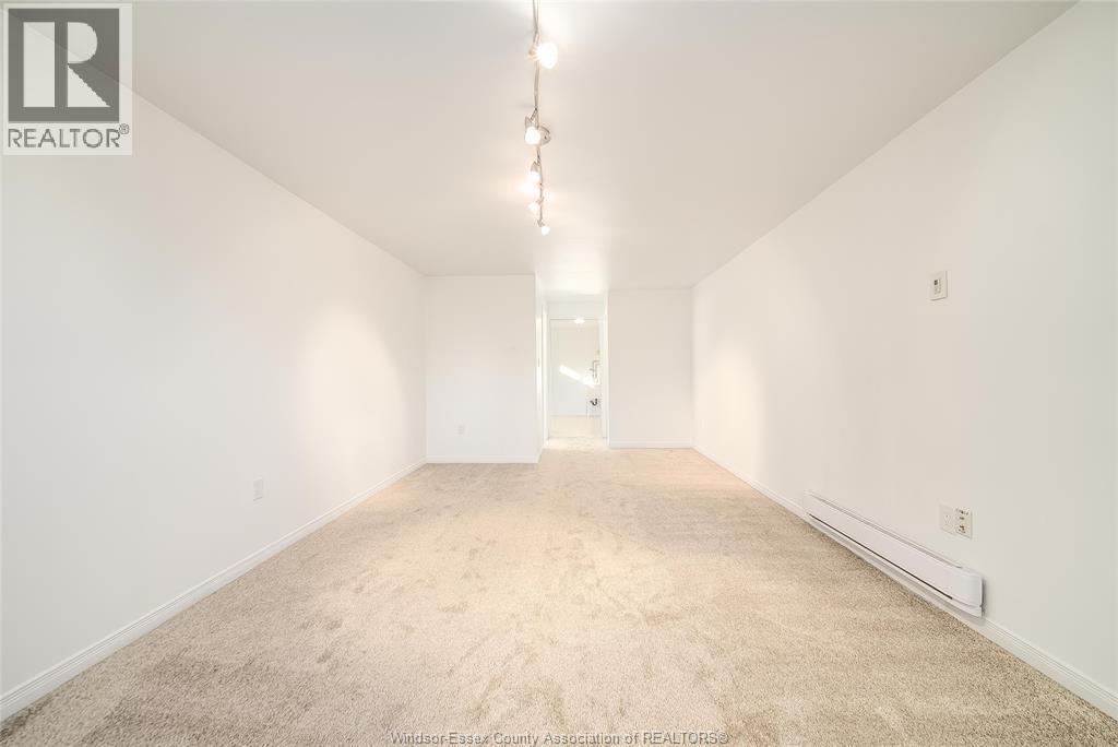 1531 Bayswater Crescent, Windsor, ON - Indoor Photo Showing Other Room