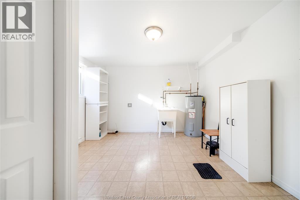 1531 Bayswater Crescent, Windsor, ON - Indoor Photo Showing Other Room
