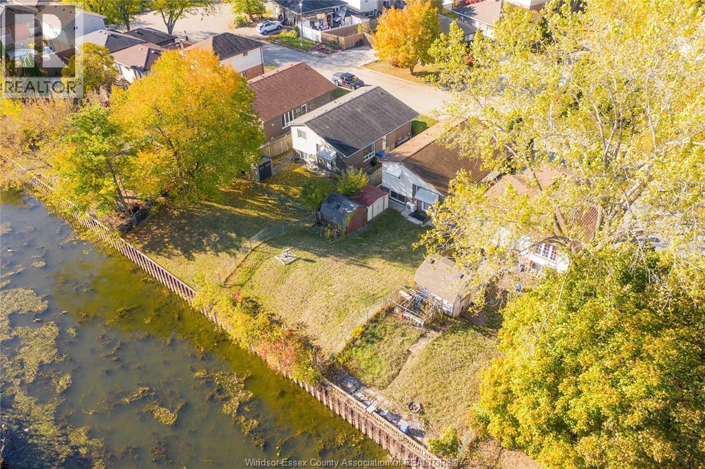 1531 Bayswater Crescent, Windsor, ON - Outdoor With View