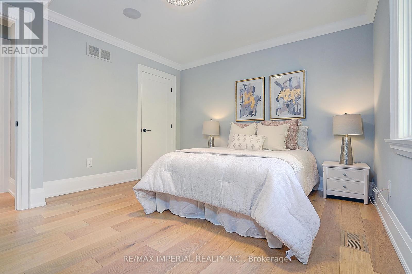 1832 Pine Siskin Court, Mississauga, ON - Indoor Photo Showing Bedroom