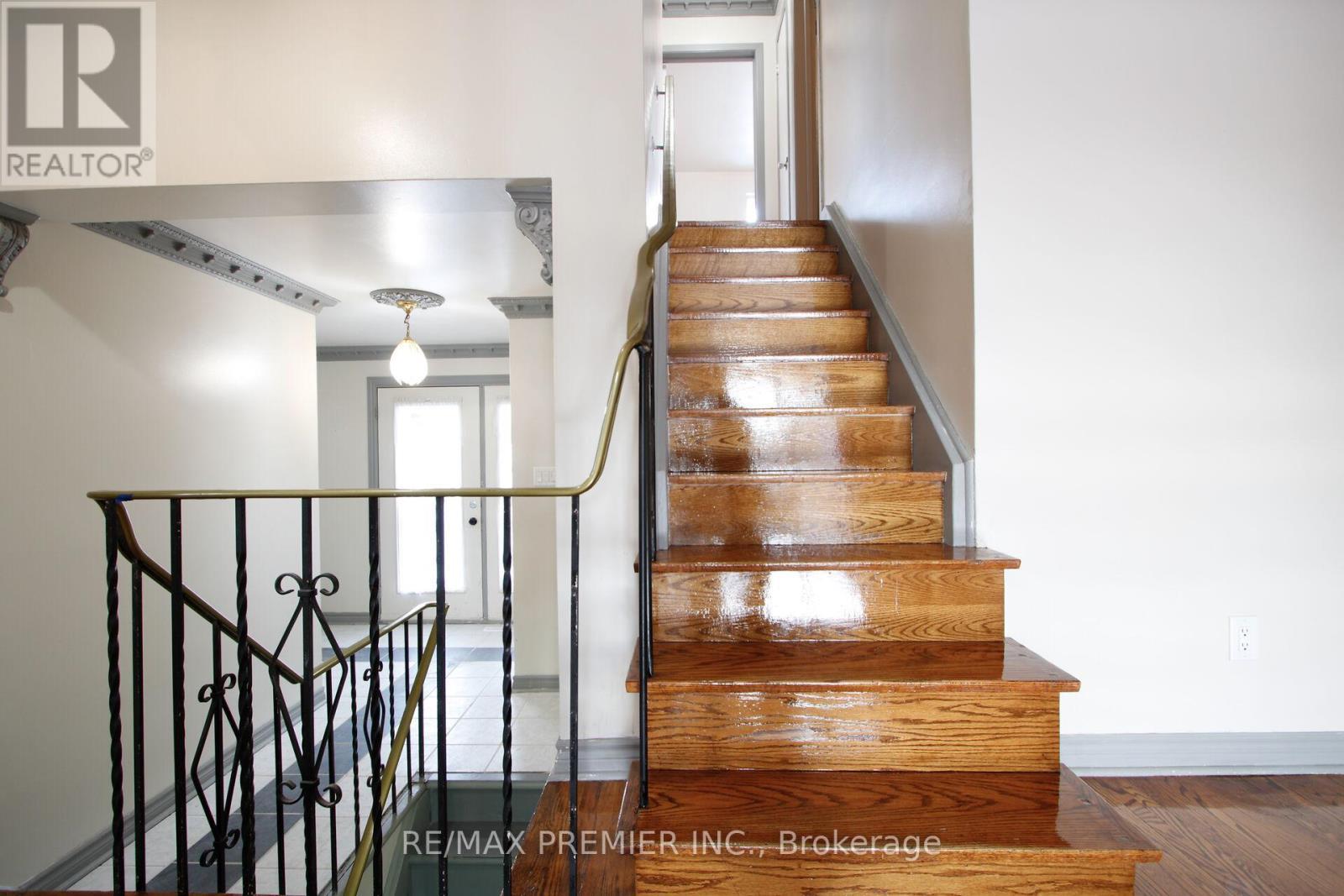 12 Annabelle Drive, Toronto, ON - Indoor Photo Showing Other Room