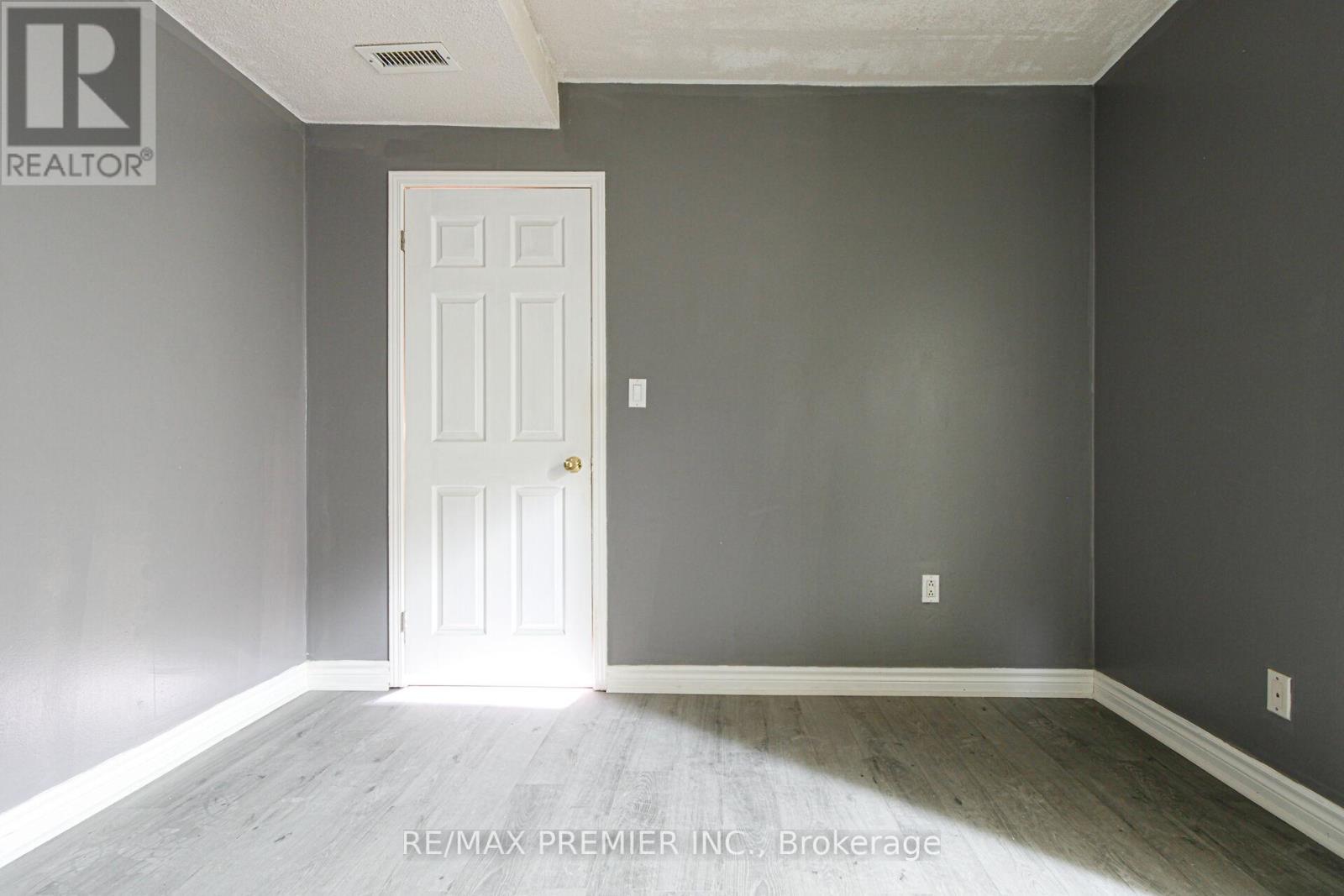 12 Annabelle Drive, Toronto, ON - Indoor Photo Showing Other Room