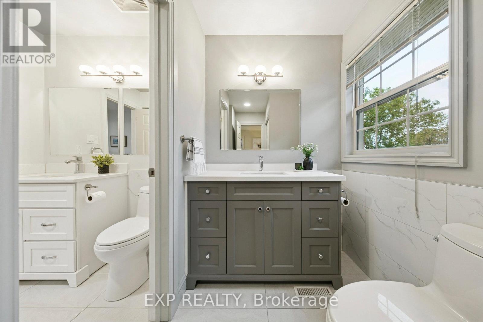 2565 Claymore Crescent, Mississauga, ON - Indoor Photo Showing Bathroom