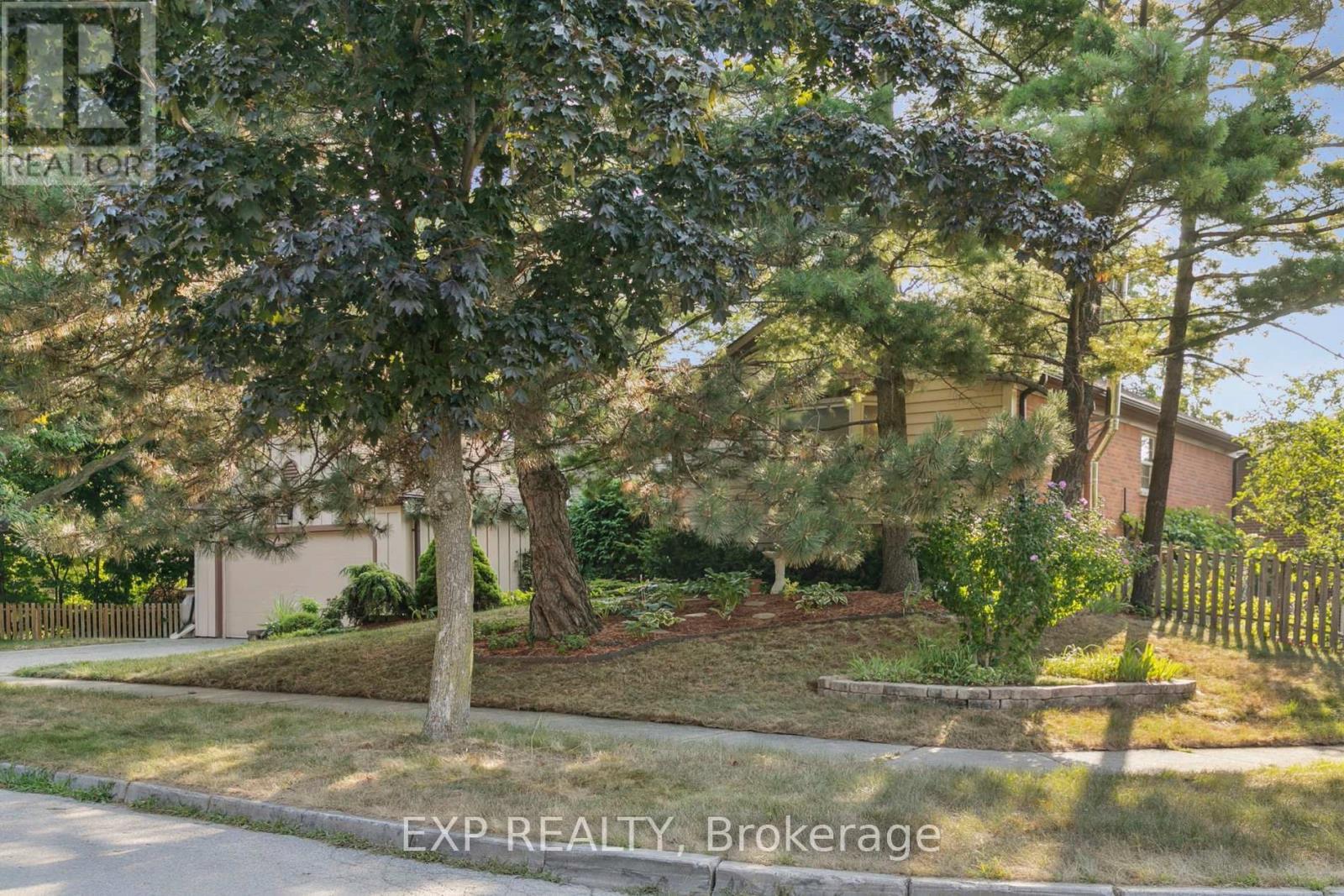 2565 Claymore Crescent, Mississauga, ON - Outdoor