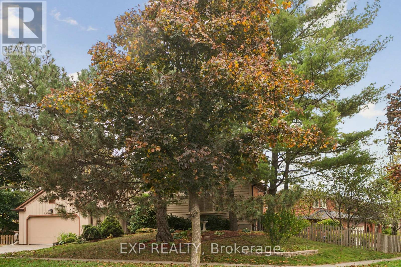 2565 Claymore Crescent, Mississauga, ON - Outdoor