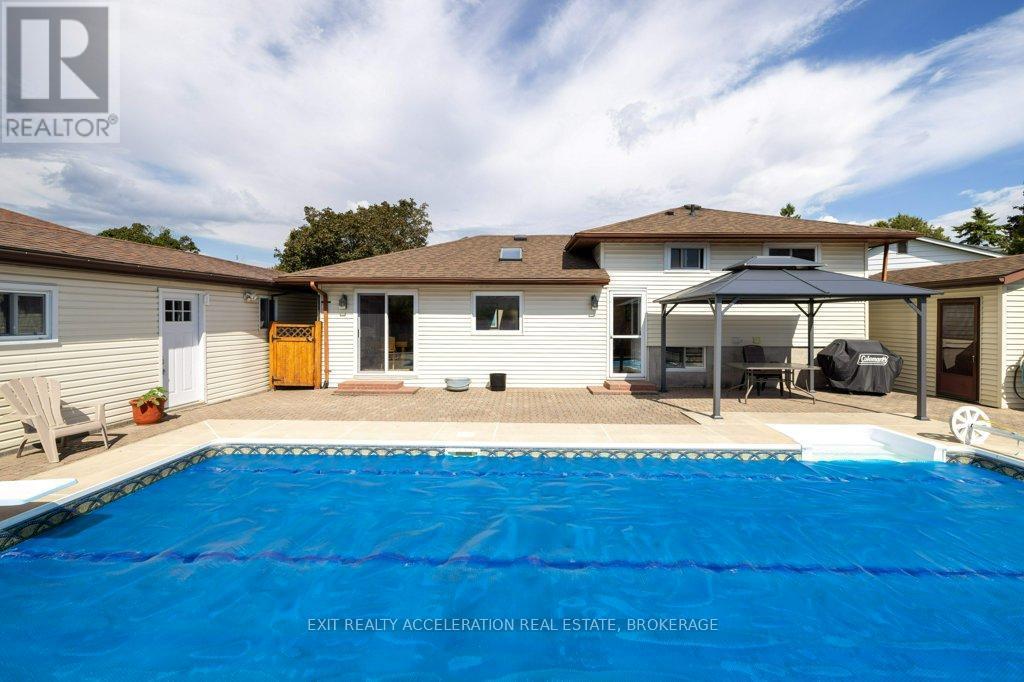 38 Thorncliffe Drive, Belleville (Belleville Ward), ON - Outdoor With In Ground Pool With Deck Patio Veranda