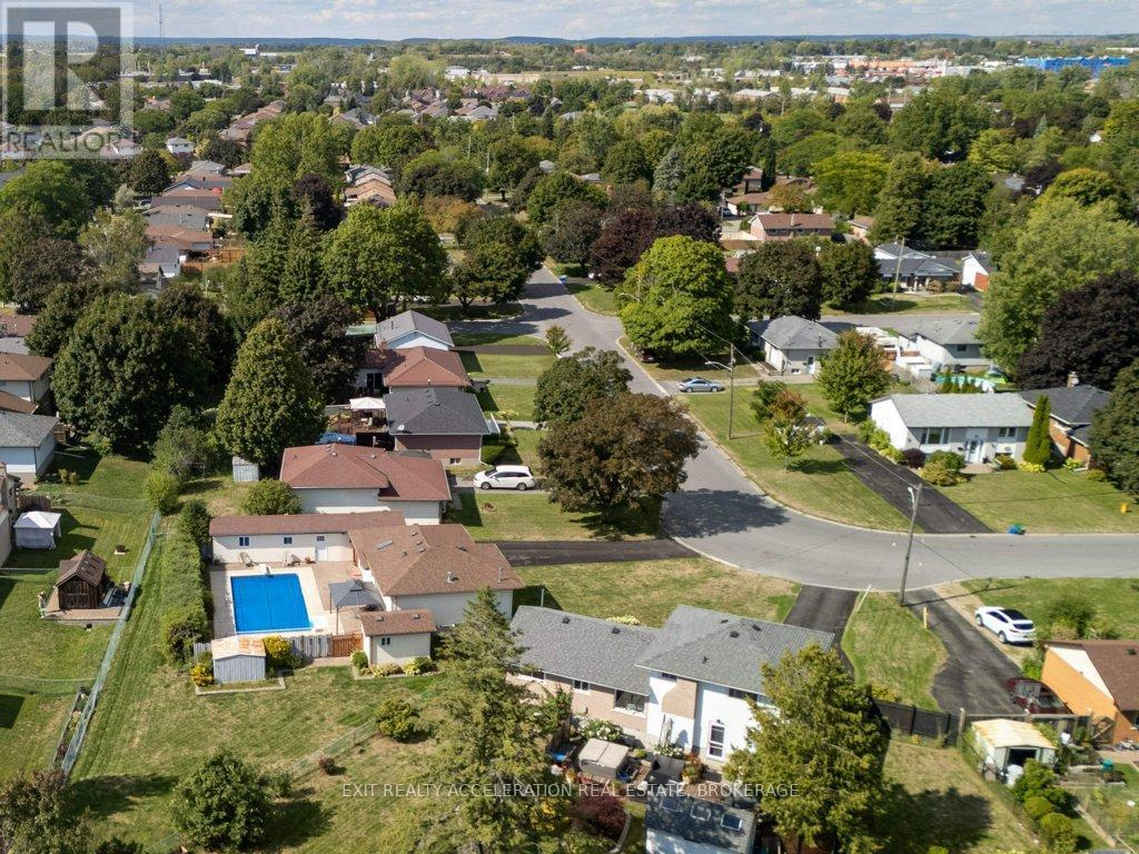 38 Thorncliffe Drive, Belleville (Belleville Ward), ON - Outdoor With View