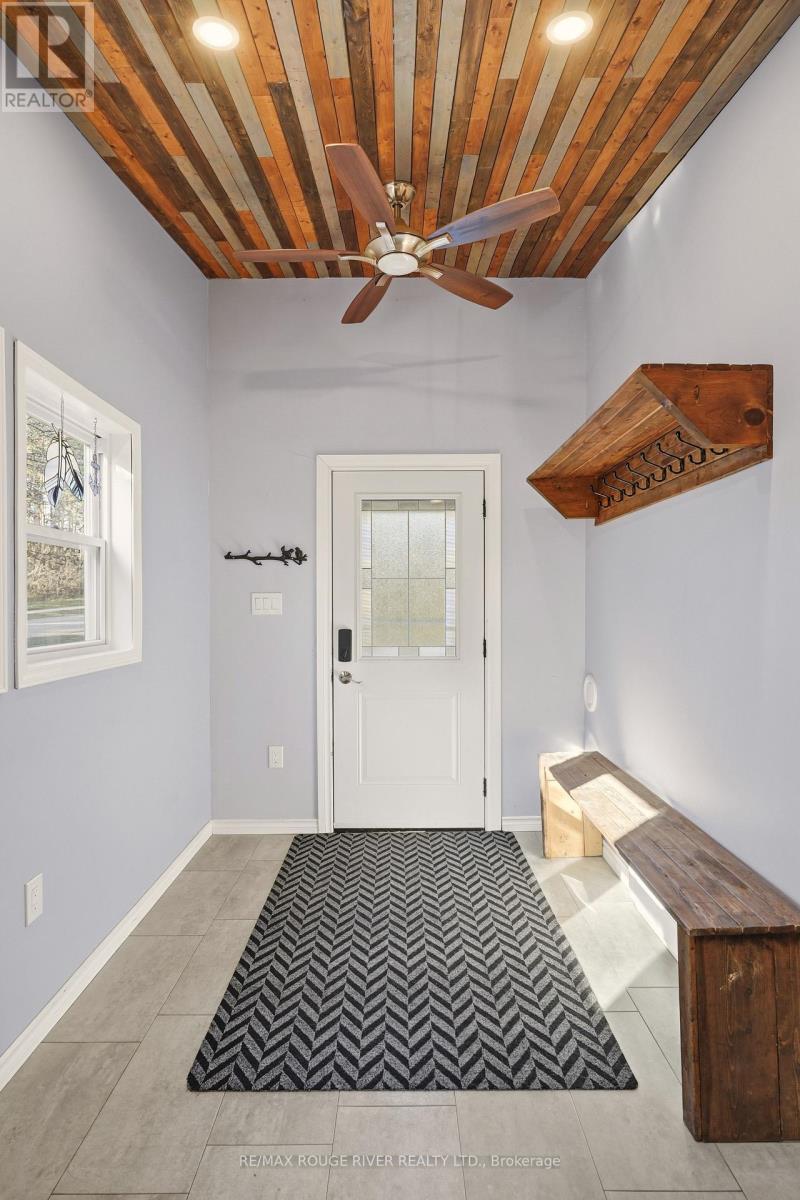 474 Wardell Street, Tay (Port Mcnicoll), ON - Indoor Photo Showing Other Room