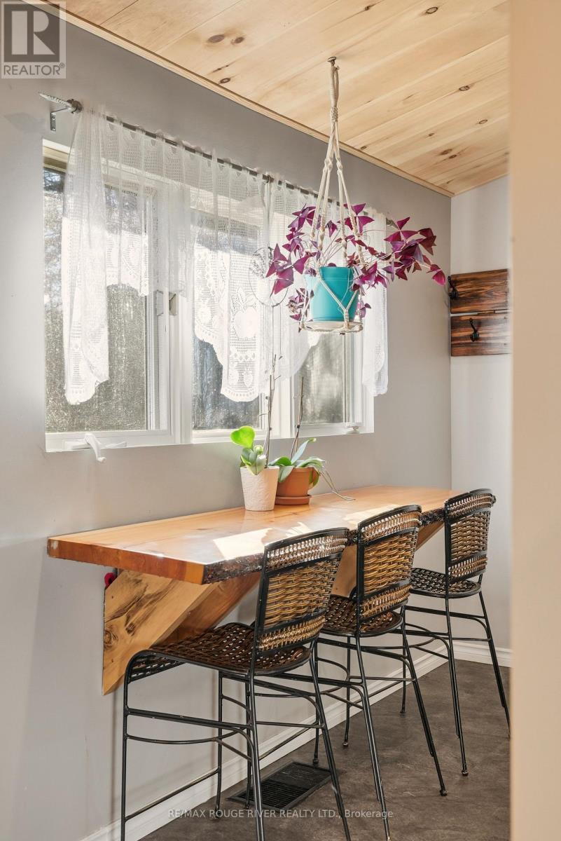 474 Wardell Street, Tay (Port Mcnicoll), ON - Indoor Photo Showing Other Room