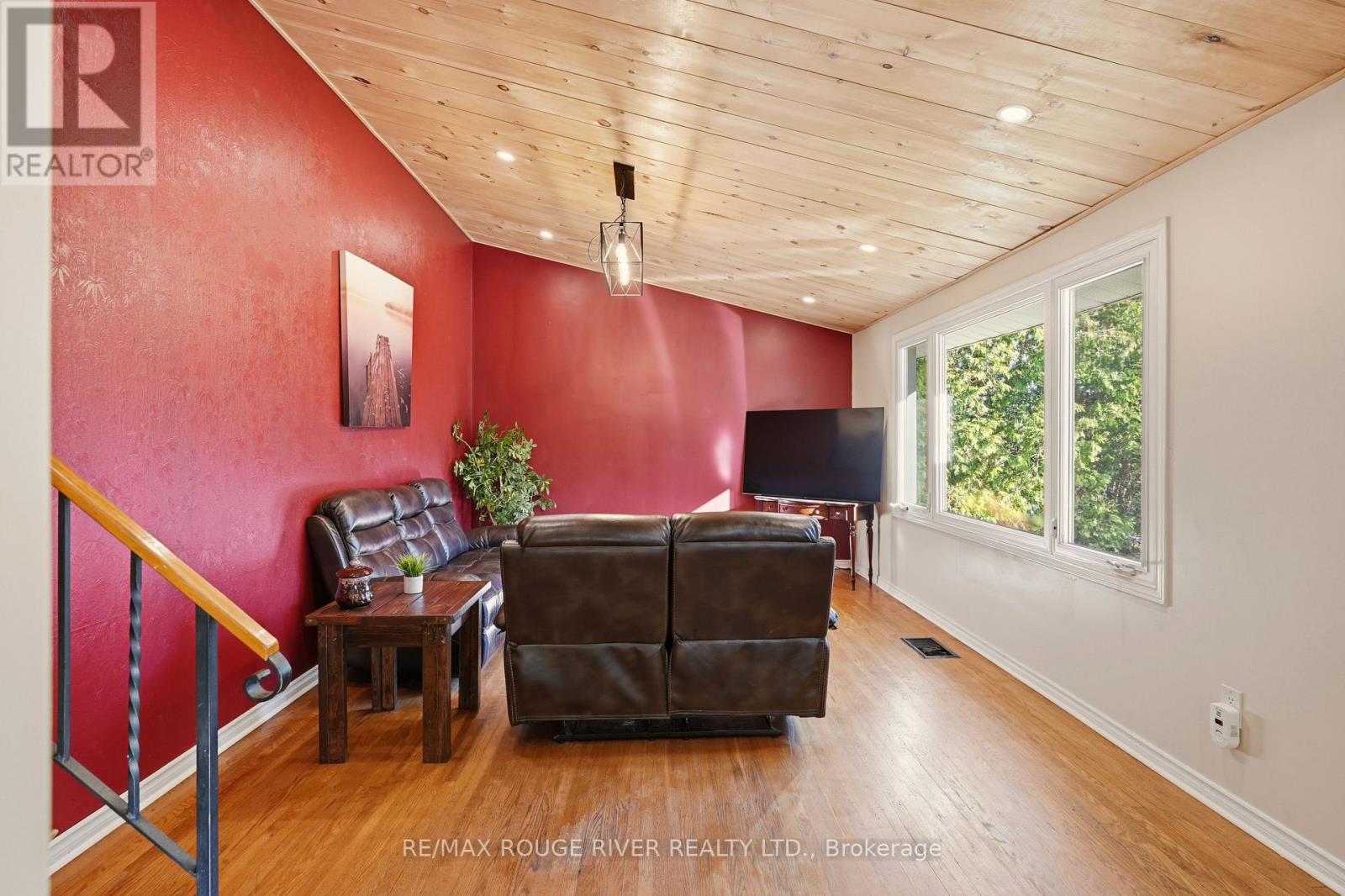 474 Wardell Street, Tay (Port Mcnicoll), ON - Indoor Photo Showing Other Room