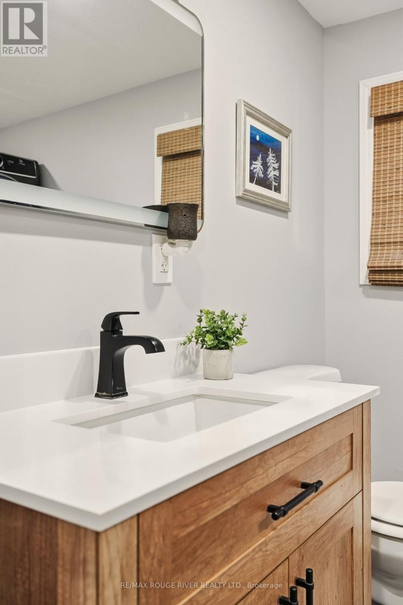 474 Wardell Street, Tay (Port Mcnicoll), ON - Indoor