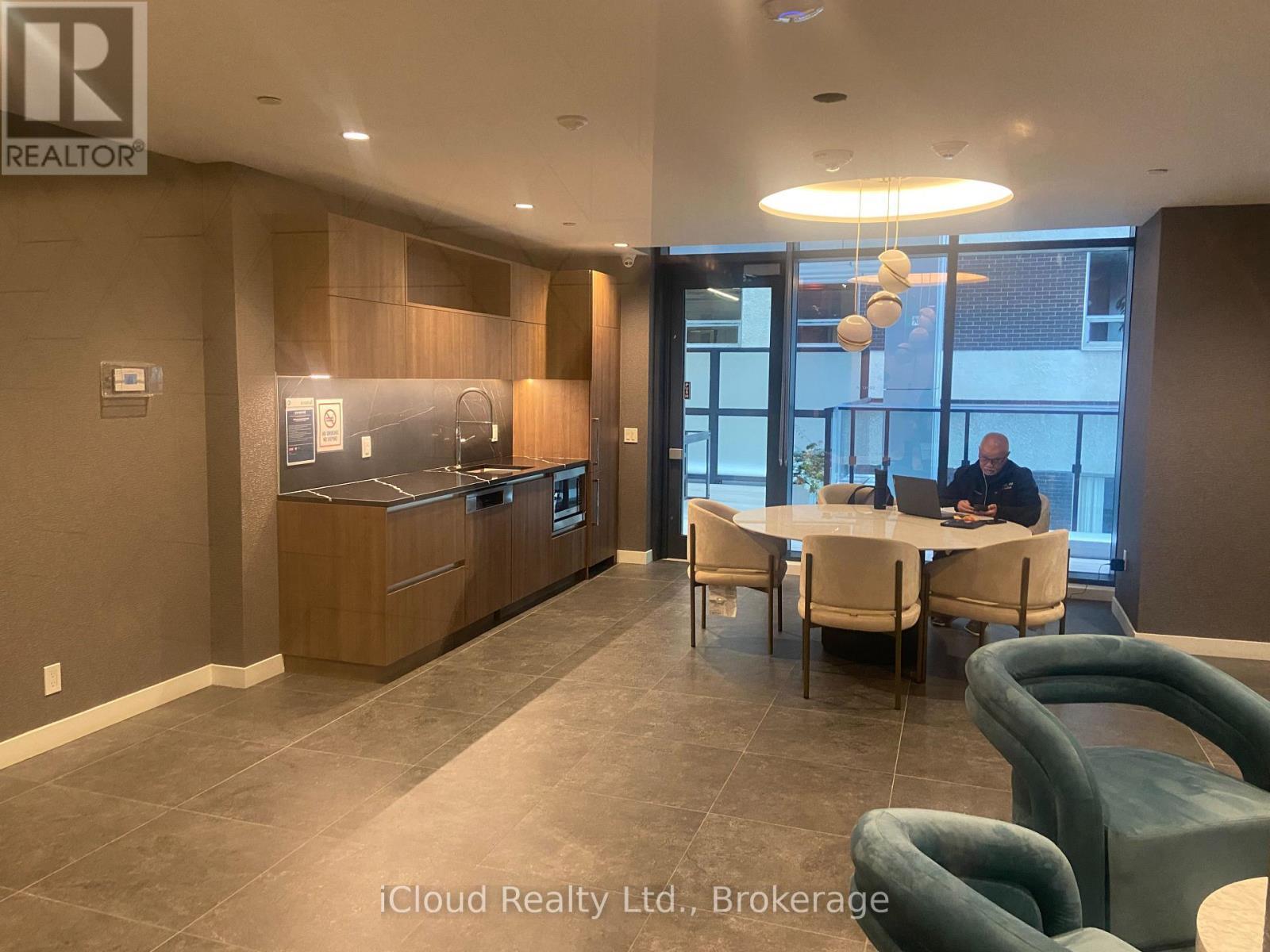 2502 - 38 Widmer Street, Toronto, ON - Indoor