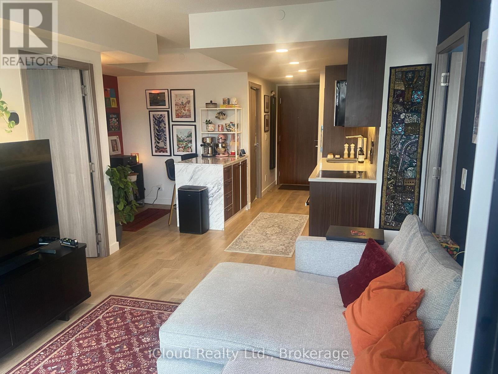 2502 - 38 Widmer Street, Toronto, ON - Indoor