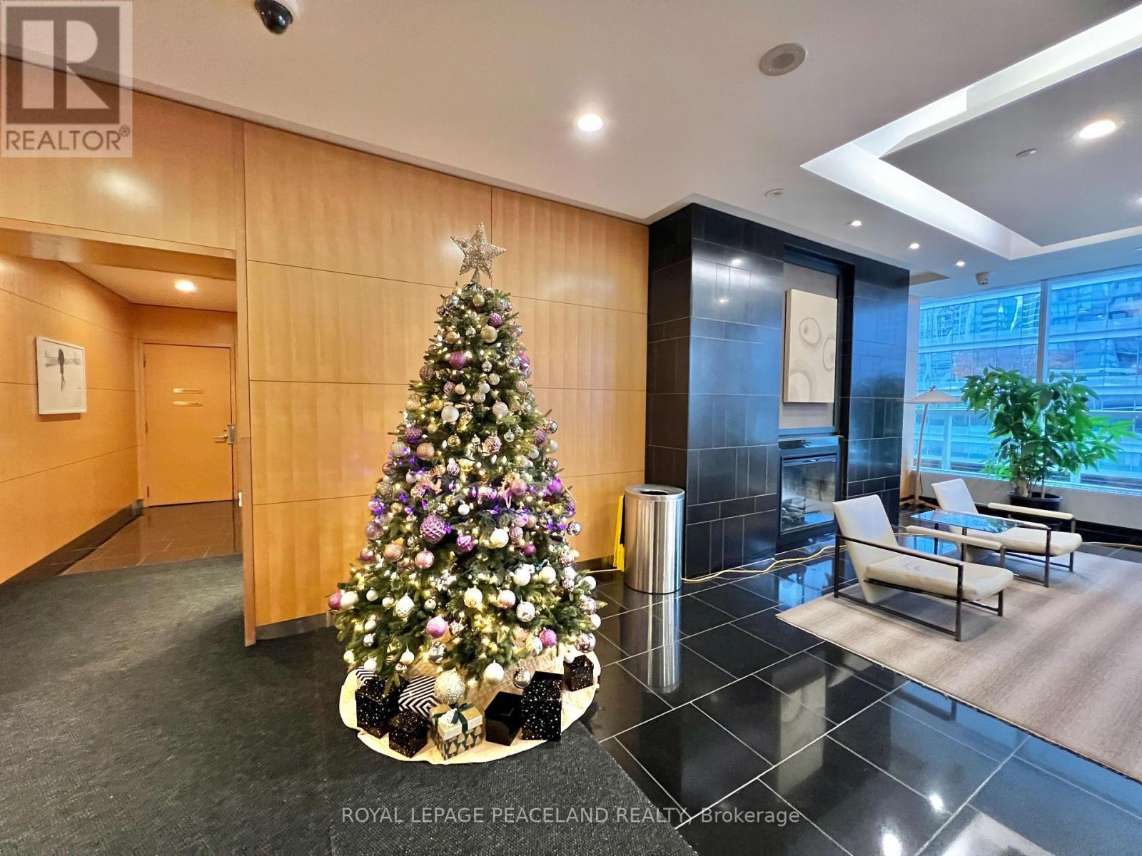 1206 - 65 Bremner Boulevard, Toronto, ON - Indoor Photo Showing Other Room