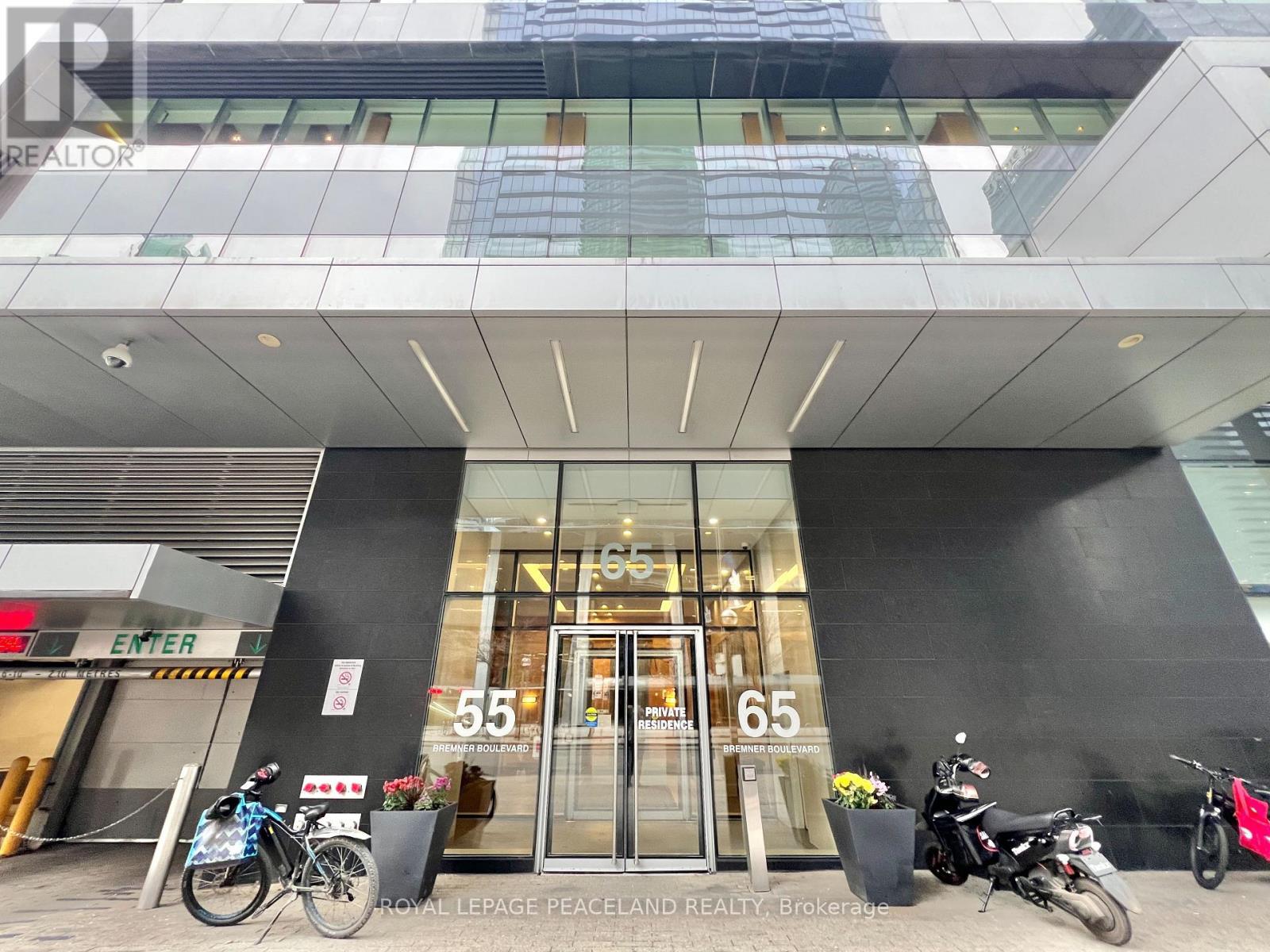 1206 - 65 Bremner Boulevard, Toronto, ON - Photo Showing Other Room