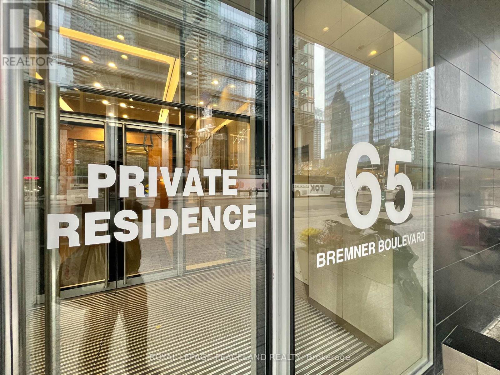 1206 - 65 Bremner Boulevard, Toronto, ON - Indoor