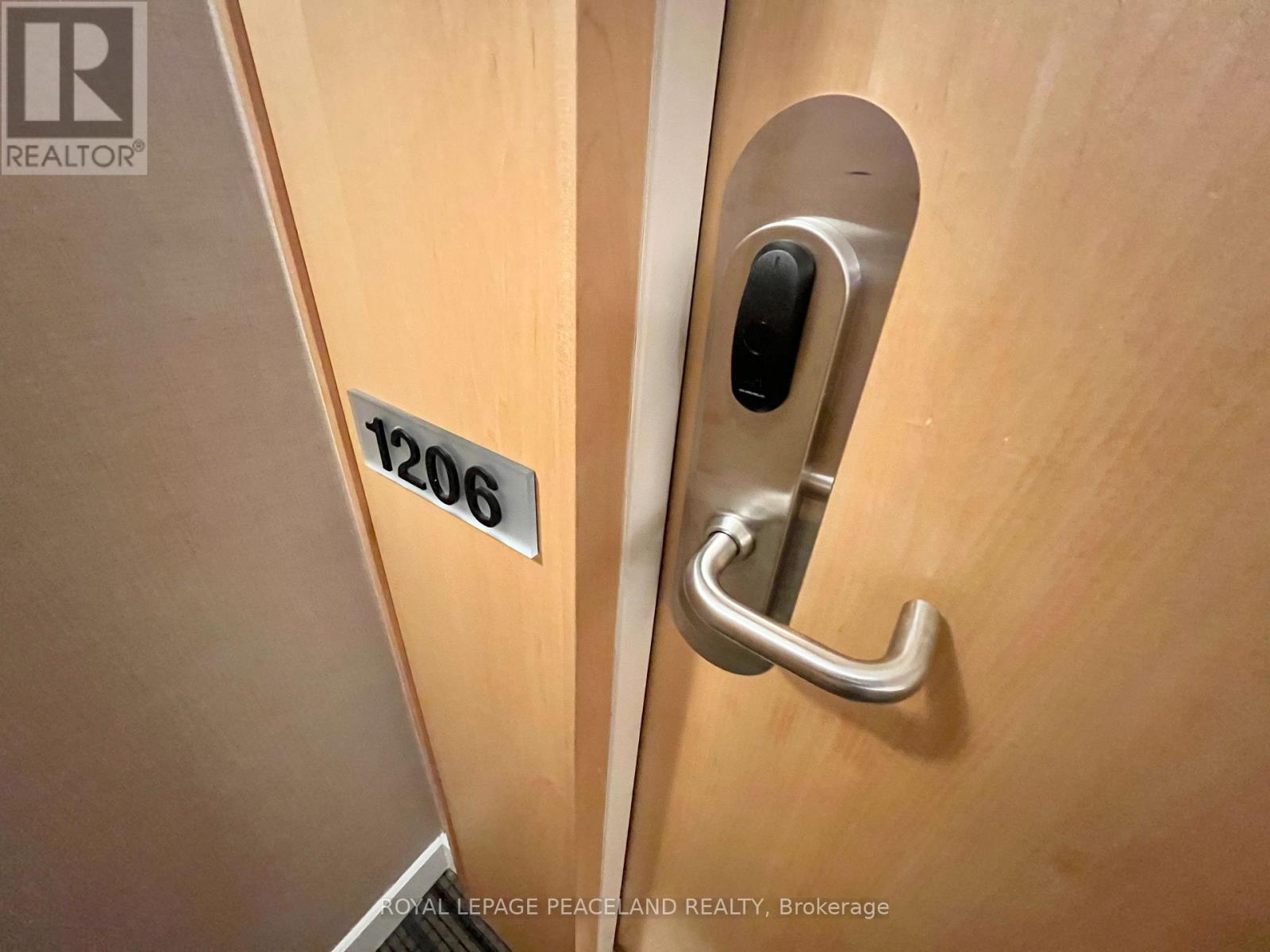 1206 - 65 Bremner Boulevard, Toronto, ON - Indoor