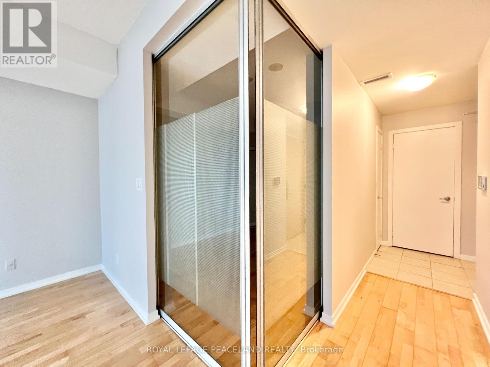 1206 - 65 Bremner Boulevard, Toronto, ON - Indoor Photo Showing Other Room