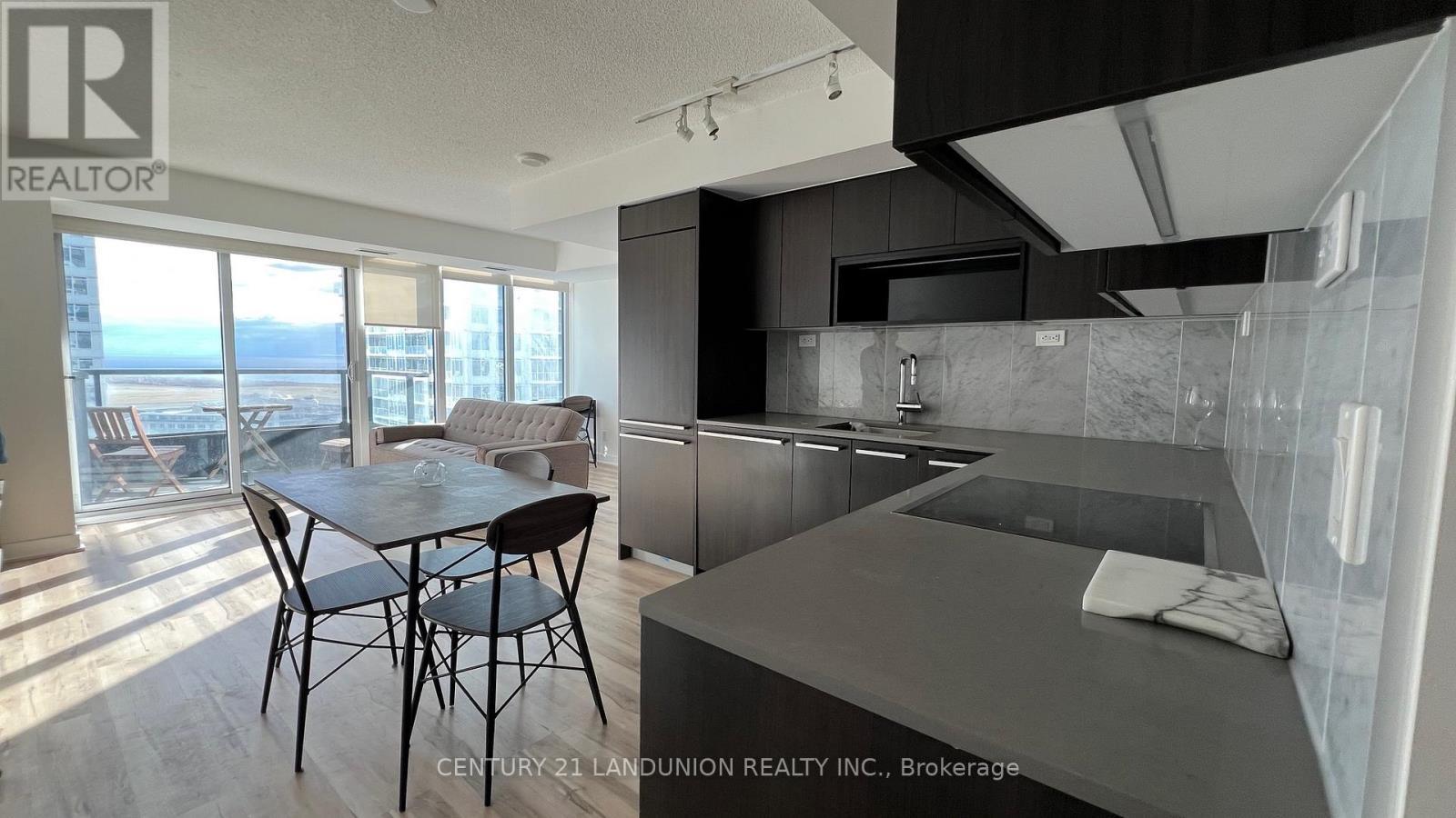 2602 - 70 Queens Wharf Road, Toronto, ON - Indoor