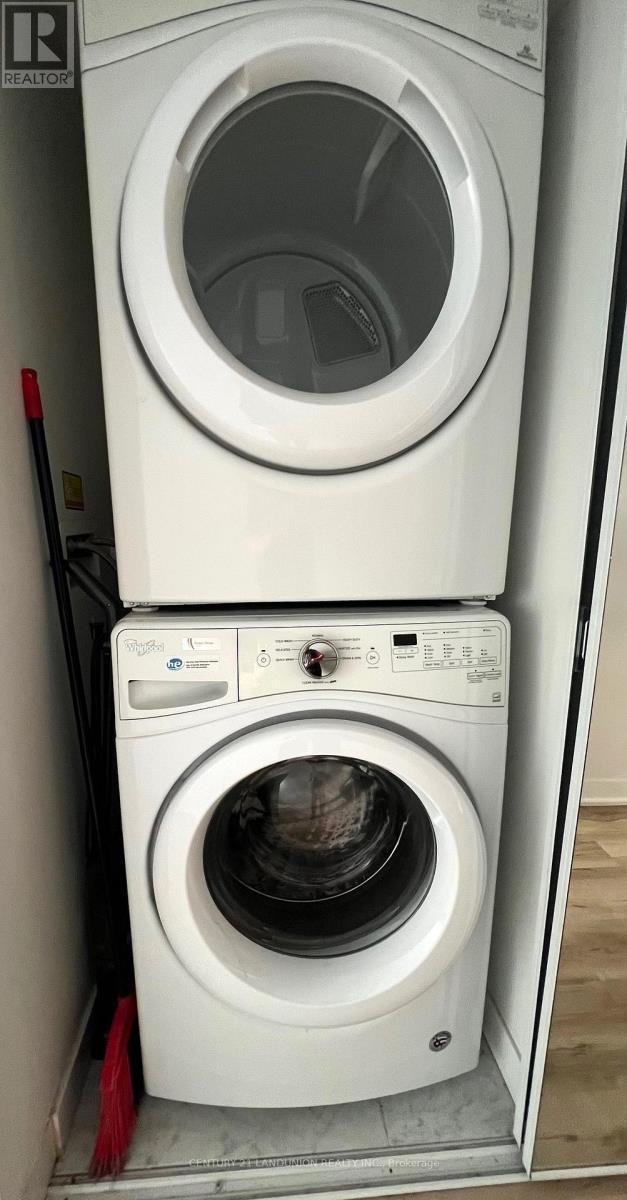 2602 - 70 Queens Wharf Road, Toronto, ON - Indoor Photo Showing Laundry Room