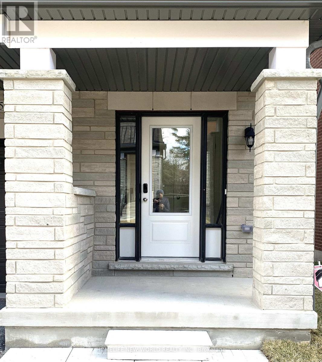 522 Danks Ridge Drive, Ajax, ON - Outdoor With Exterior