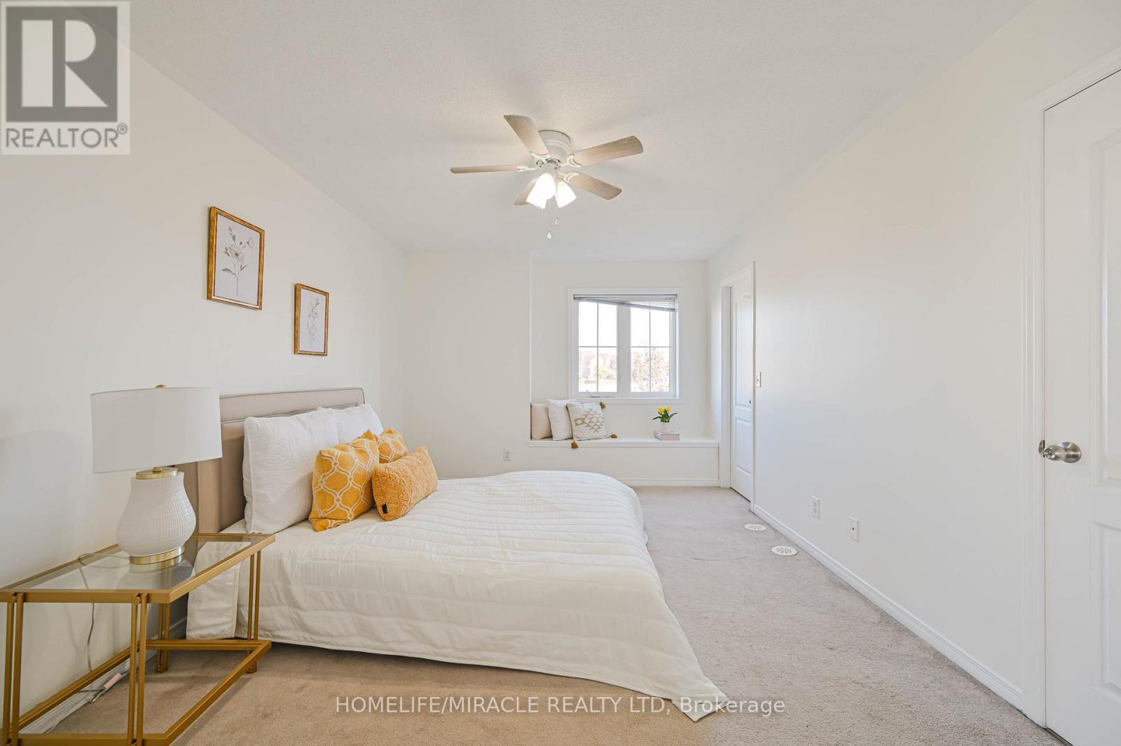 102 Cedar Lake Crescent, Brampton, ON - Indoor Photo Showing Bedroom