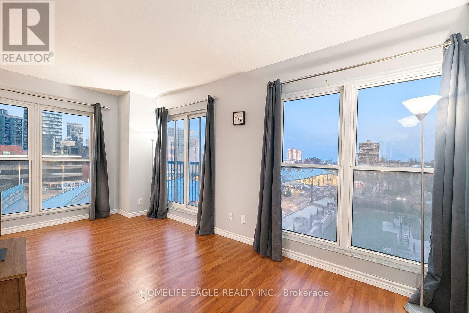 302 - 135 James Street S, Hamilton, ON - Indoor Photo Showing Other Room