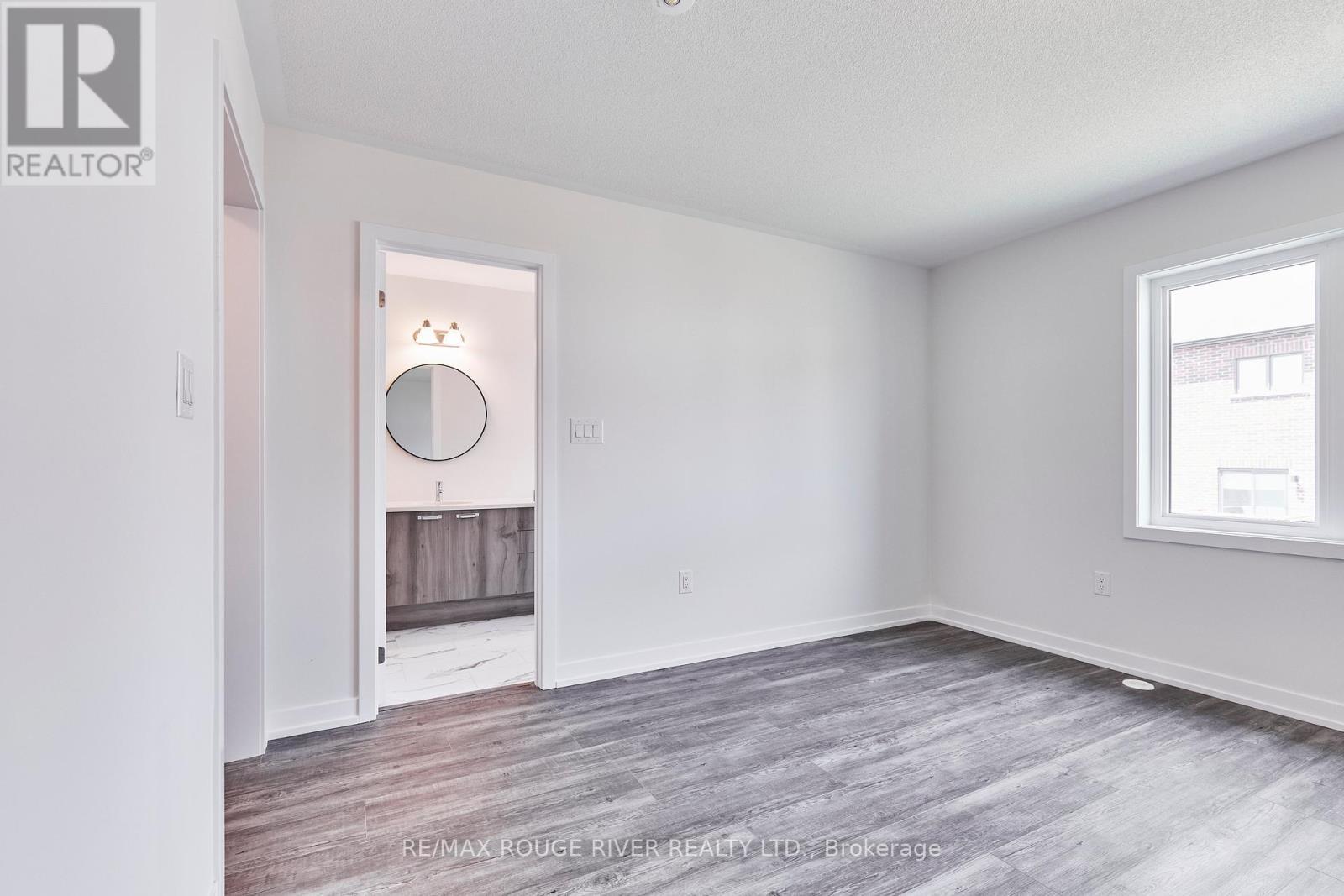 82 Ziibi Way, Clarington, ON - Indoor Photo Showing Other Room