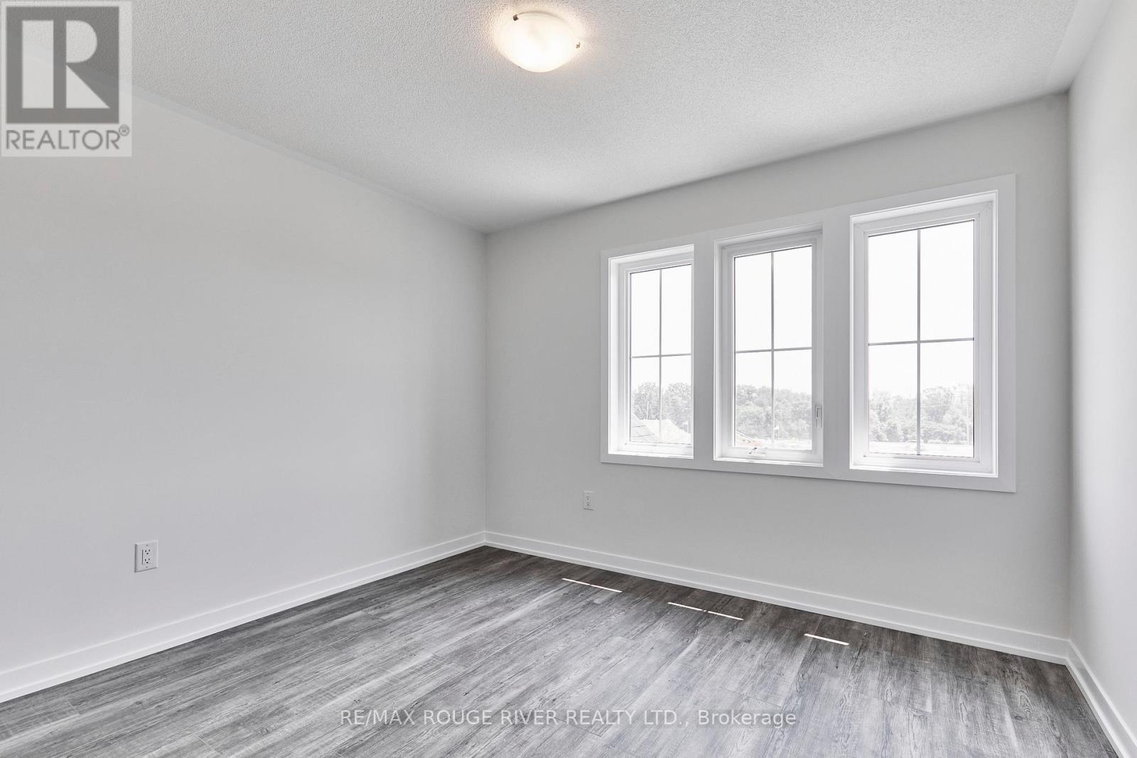 82 Ziibi Way, Clarington, ON - Indoor Photo Showing Other Room