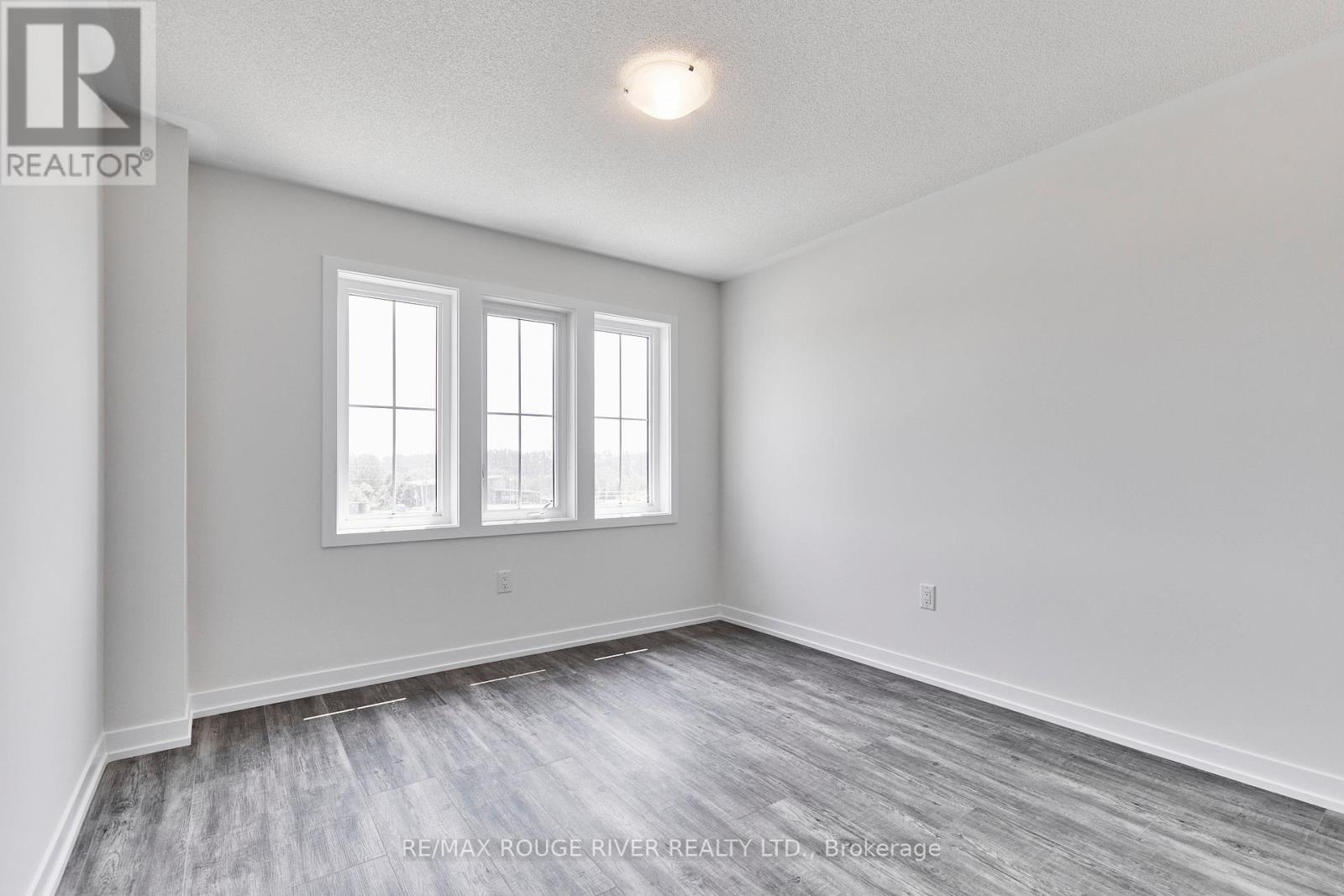 82 Ziibi Way, Clarington, ON - Indoor Photo Showing Other Room