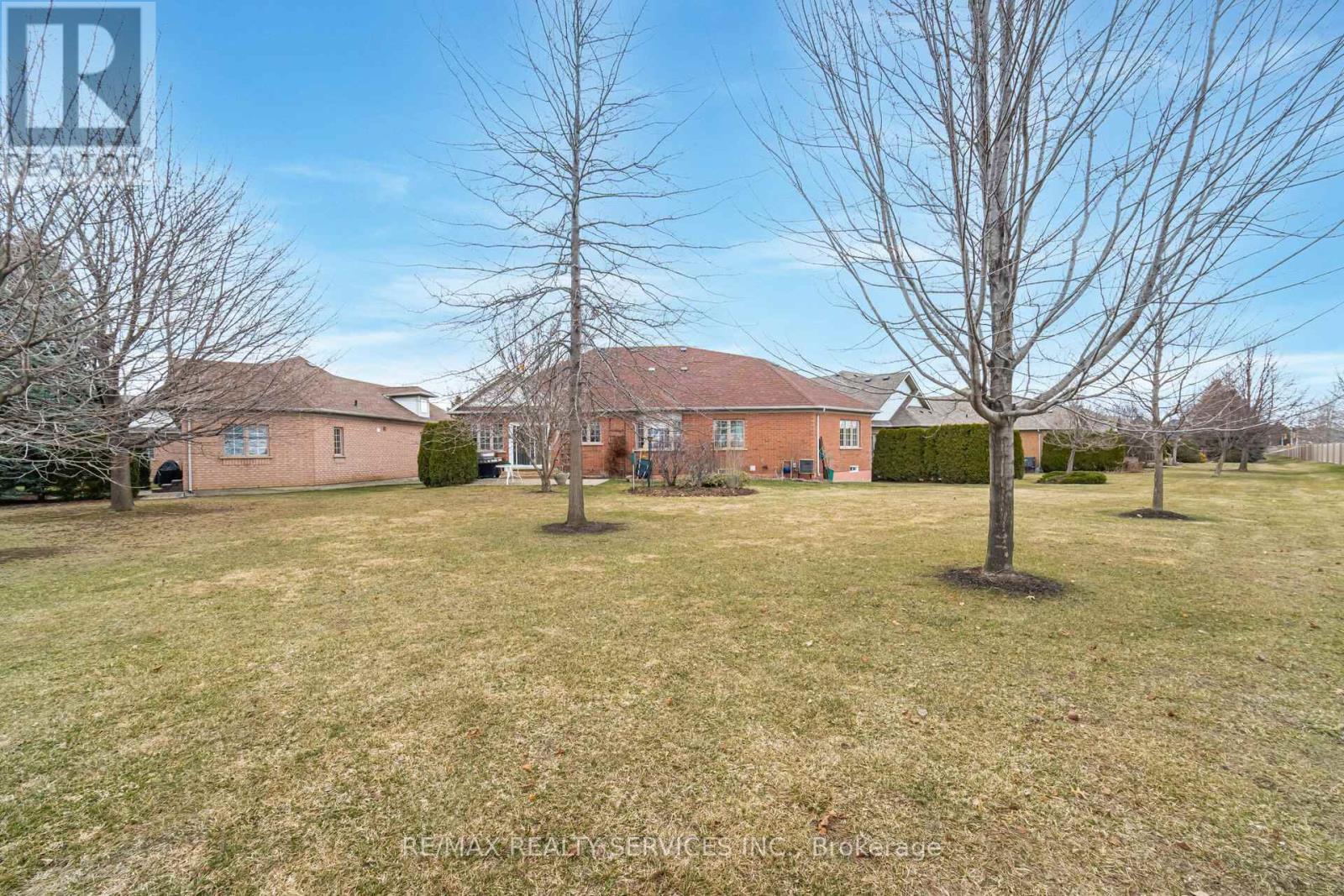 10 Orchard Park Gate, Brampton, ON - Outdoor