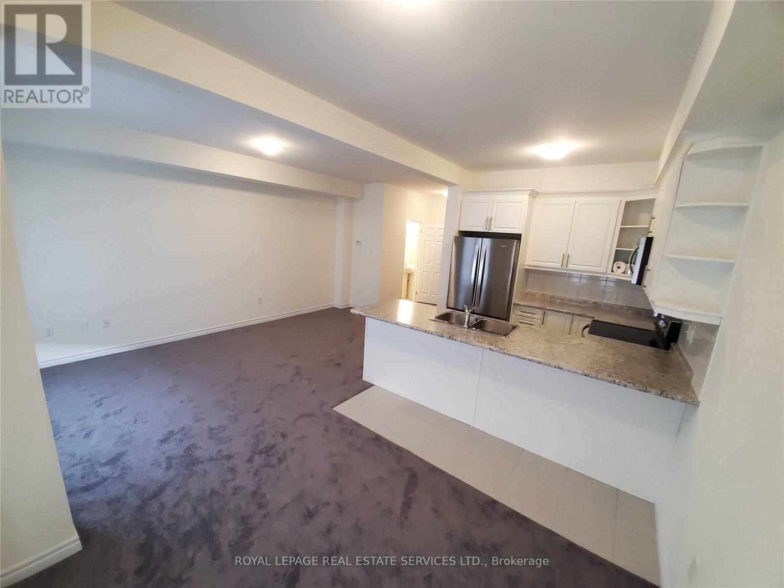 31 - 383 Dundas Street E, Hamilton, ON - Indoor