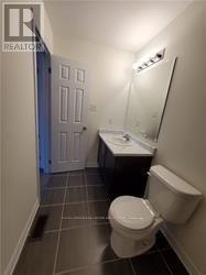 31 - 383 Dundas Street E, Hamilton, ON - Indoor Photo Showing Bathroom