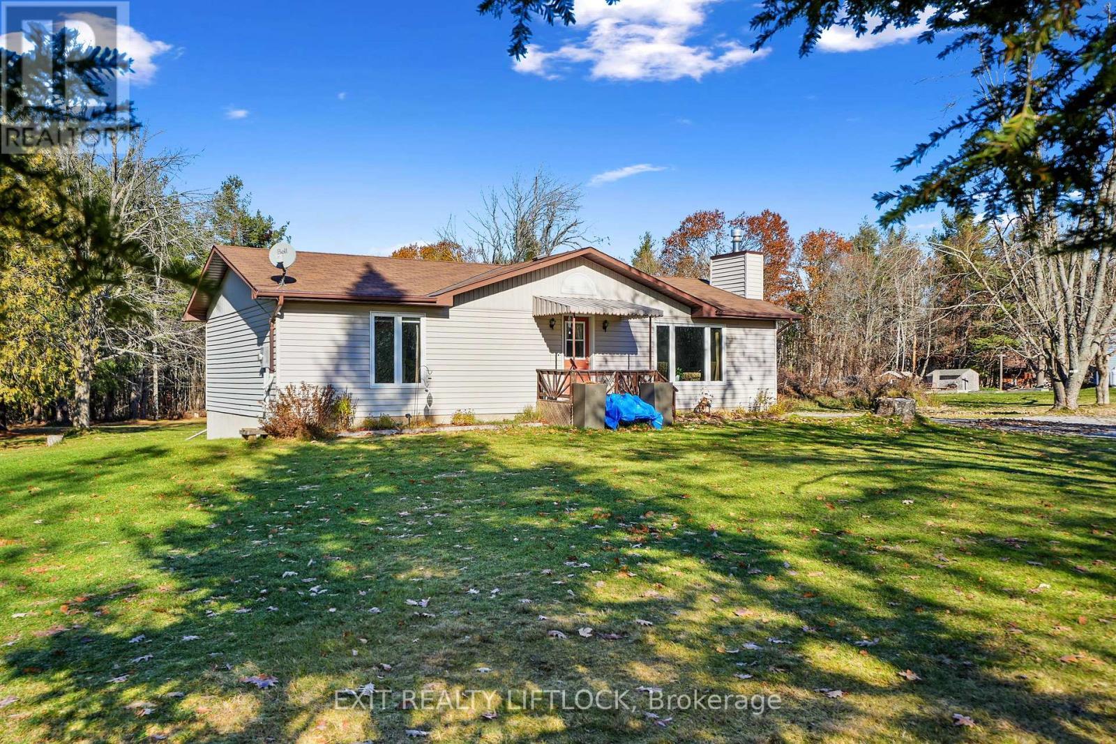 2348 18Th Line, Selwyn, ON - Outdoor