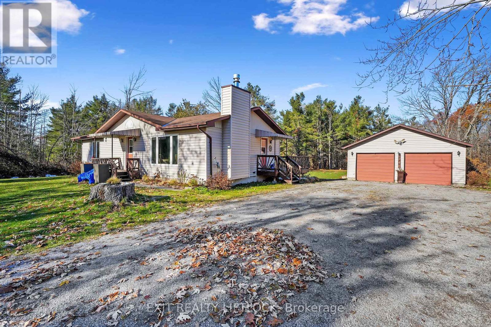 2348 18Th Line, Selwyn, ON - Outdoor