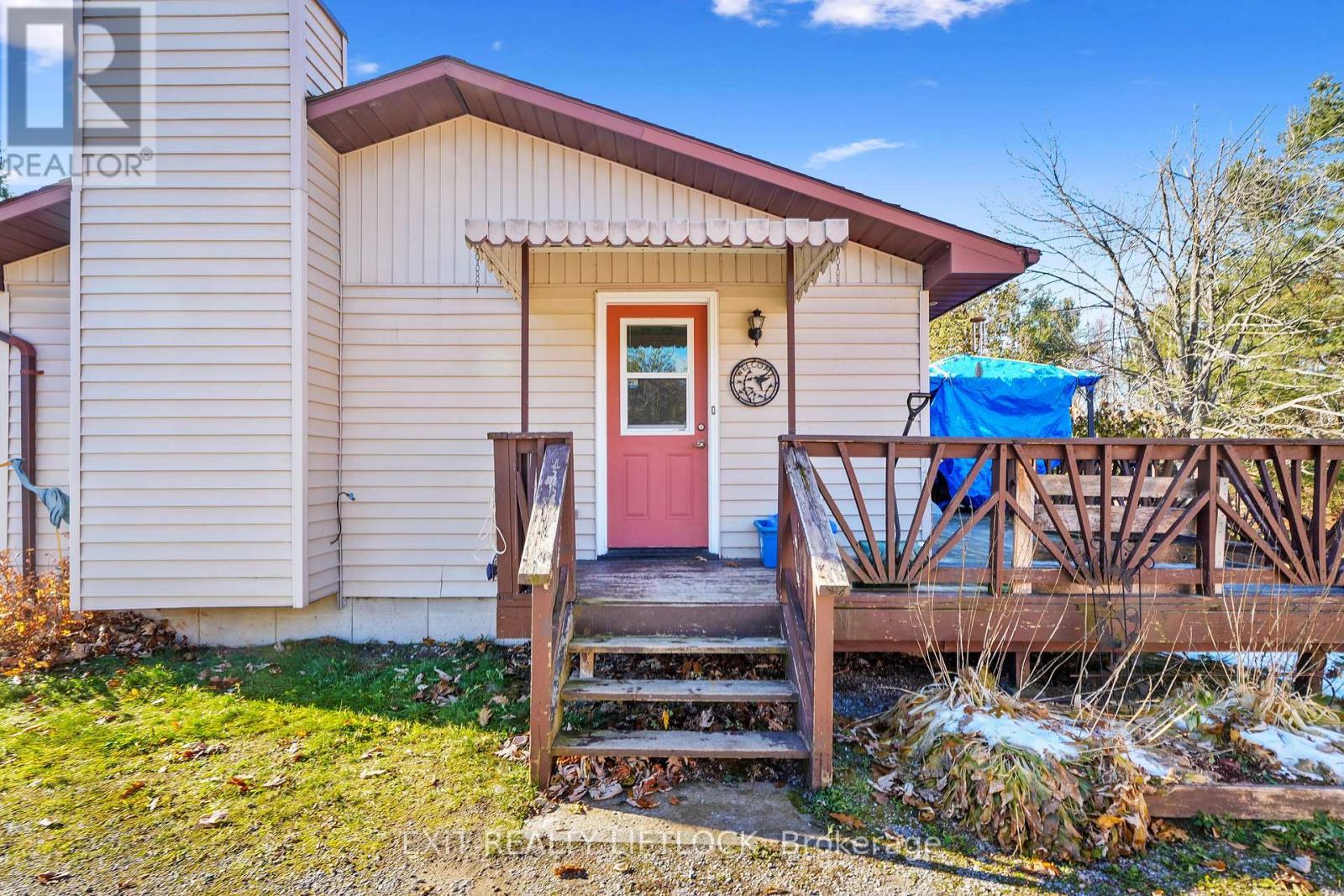 2348 18Th Line, Selwyn, ON - Outdoor With Exterior