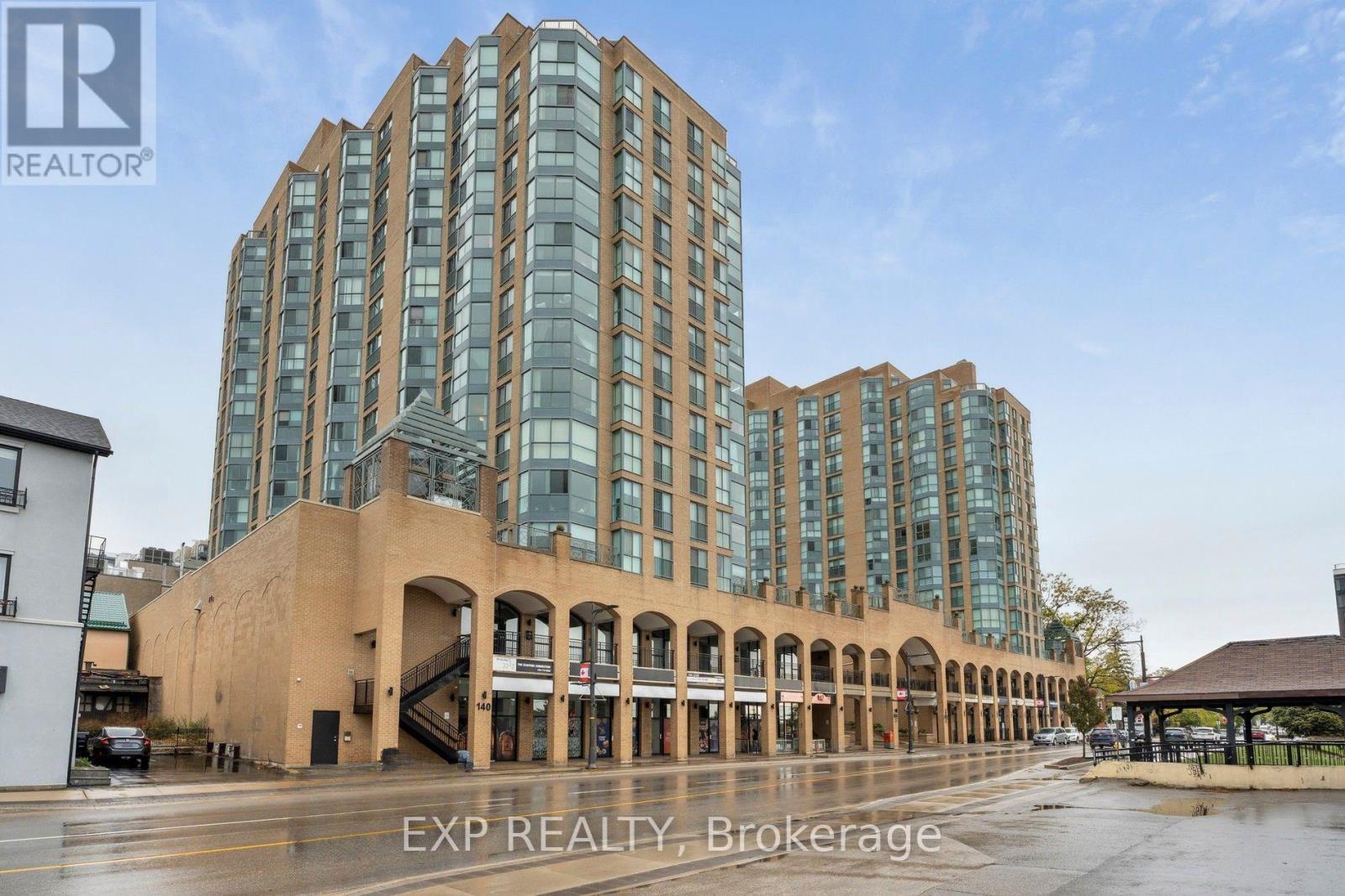 301 - 140 Dunlop Street E, Barrie, ON - Outdoor With Facade