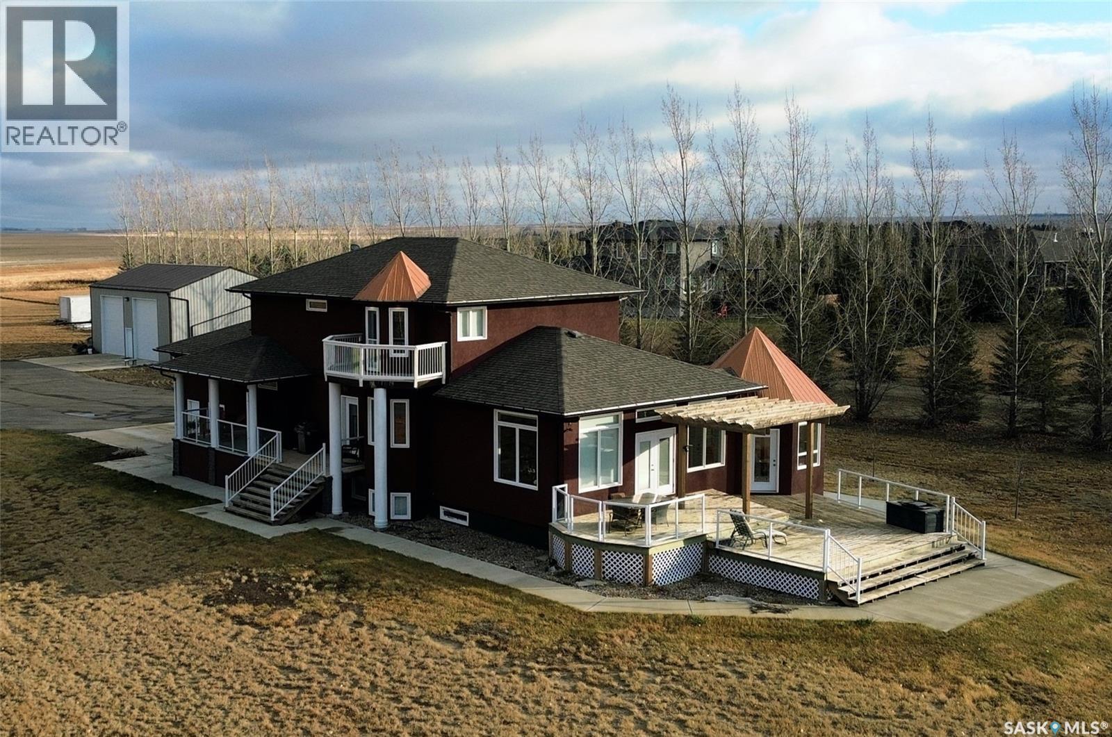 Banman Acreage, Swift Current Rm No. 137, SK - Outdoor With Deck Patio Veranda