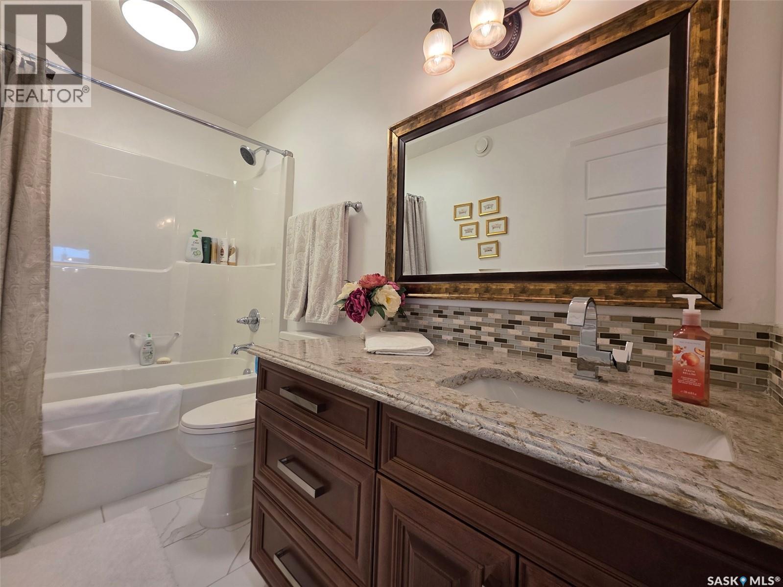 Banman Acreage, Swift Current Rm No. 137, SK - Indoor Photo Showing Bathroom
