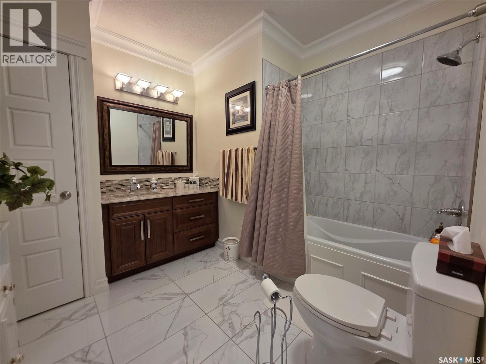 Banman Acreage, Swift Current Rm No. 137, SK - Indoor Photo Showing Bathroom