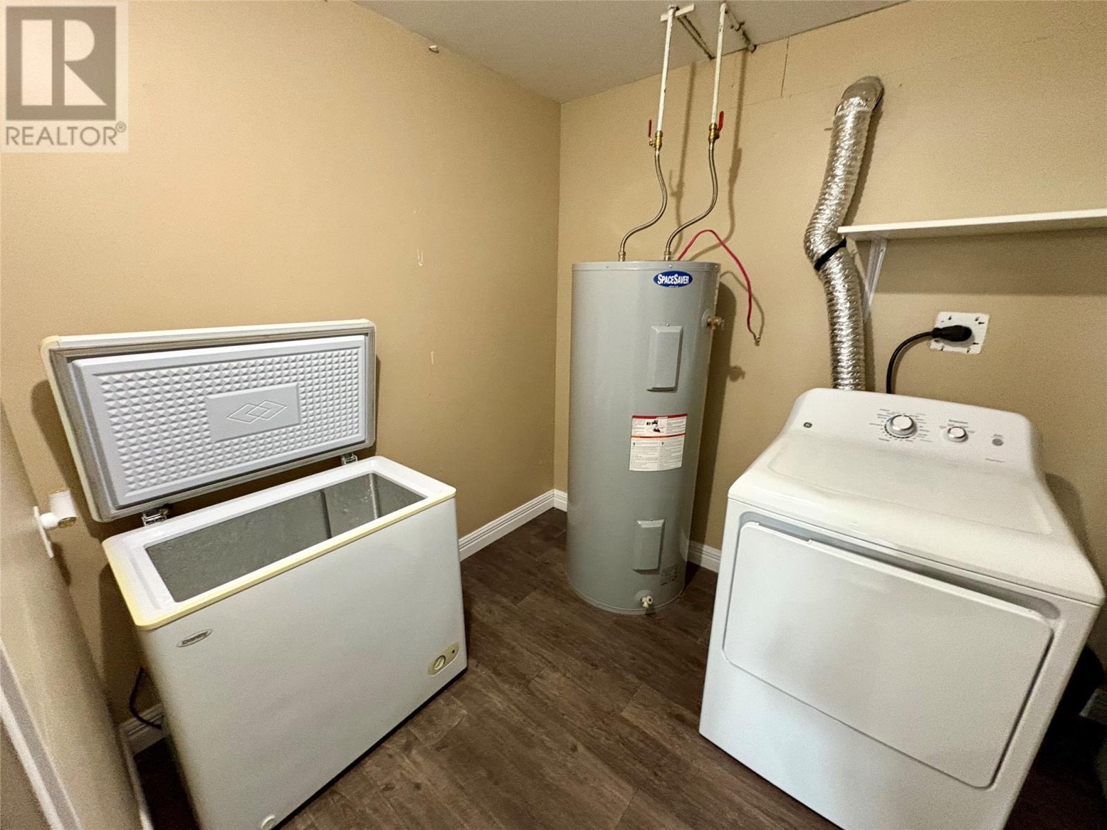 50 Parkwood Drive, Hare Bay, NL - Indoor Photo Showing Laundry Room