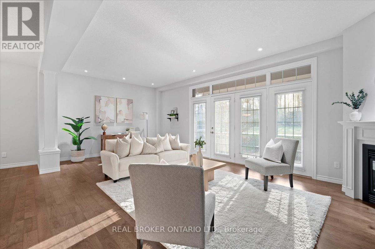 22 - 435 Winchester Drive, Waterloo, ON - Indoor Photo Showing Living Room With Fireplace