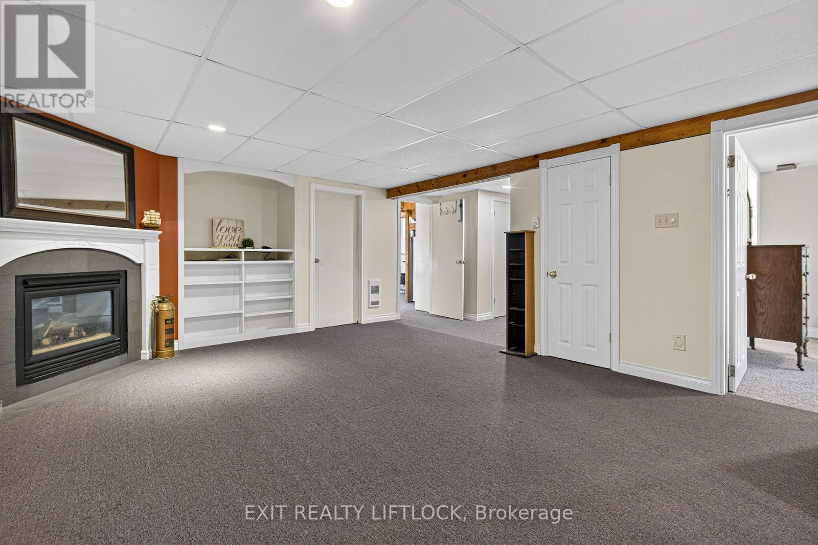 2146 Highway 7, Otonabee-South Monaghan, ON - Indoor With Fireplace