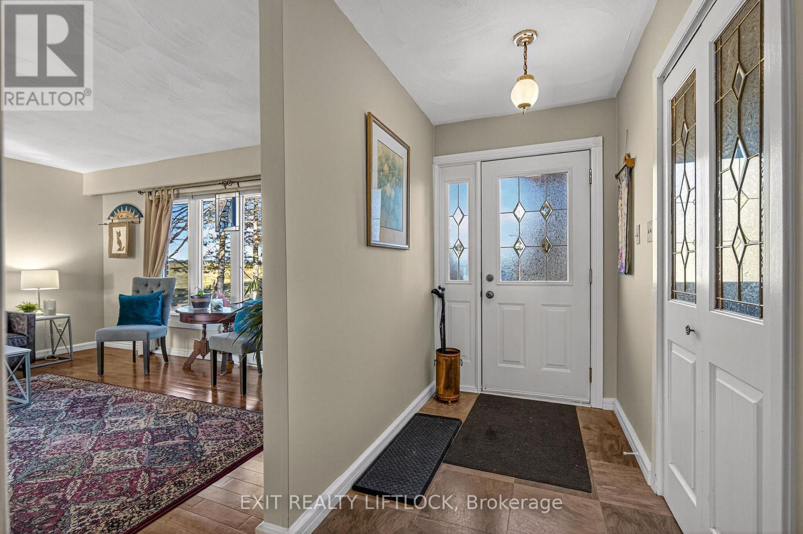 2146 Highway 7, Otonabee-South Monaghan, ON - Indoor Photo Showing Other Room