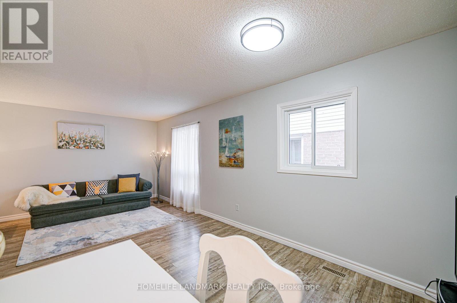 3531 Ingram Road, Mississauga, ON - Indoor