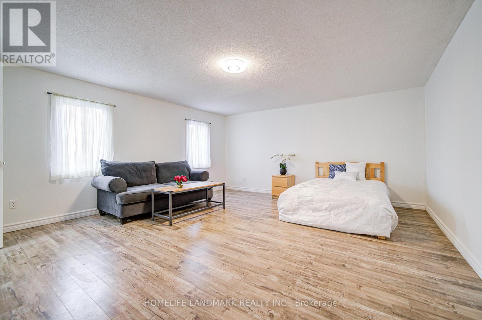 3531 Ingram Road, Mississauga, ON - Indoor