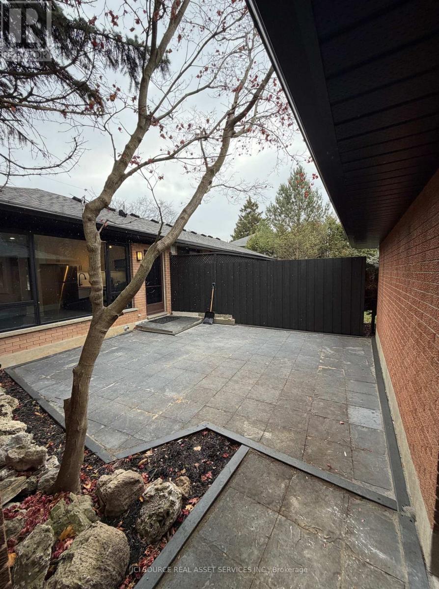 C - 44 Patterson Avenue, Brantford, ON - Outdoor