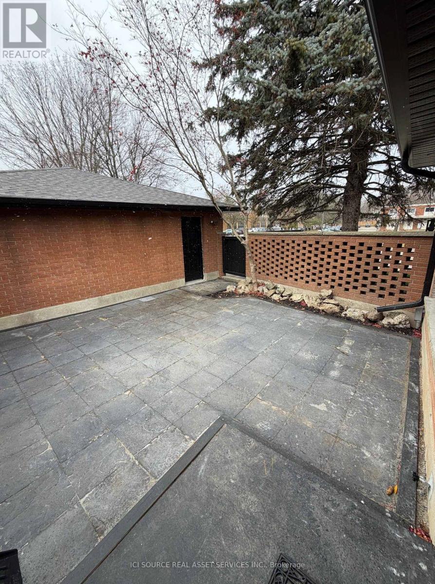 C - 44 Patterson Avenue, Brantford, ON - Outdoor