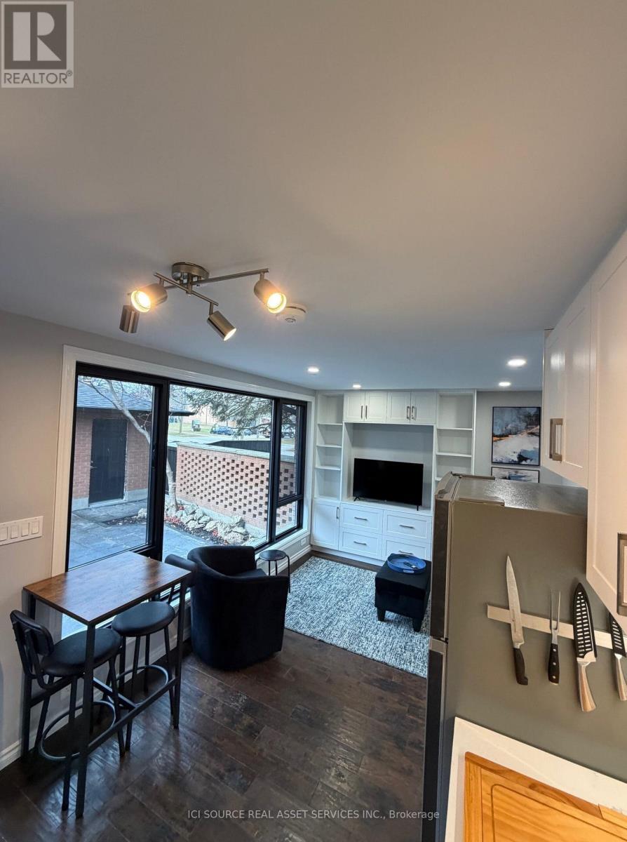 C - 44 Patterson Avenue, Brantford, ON - Indoor