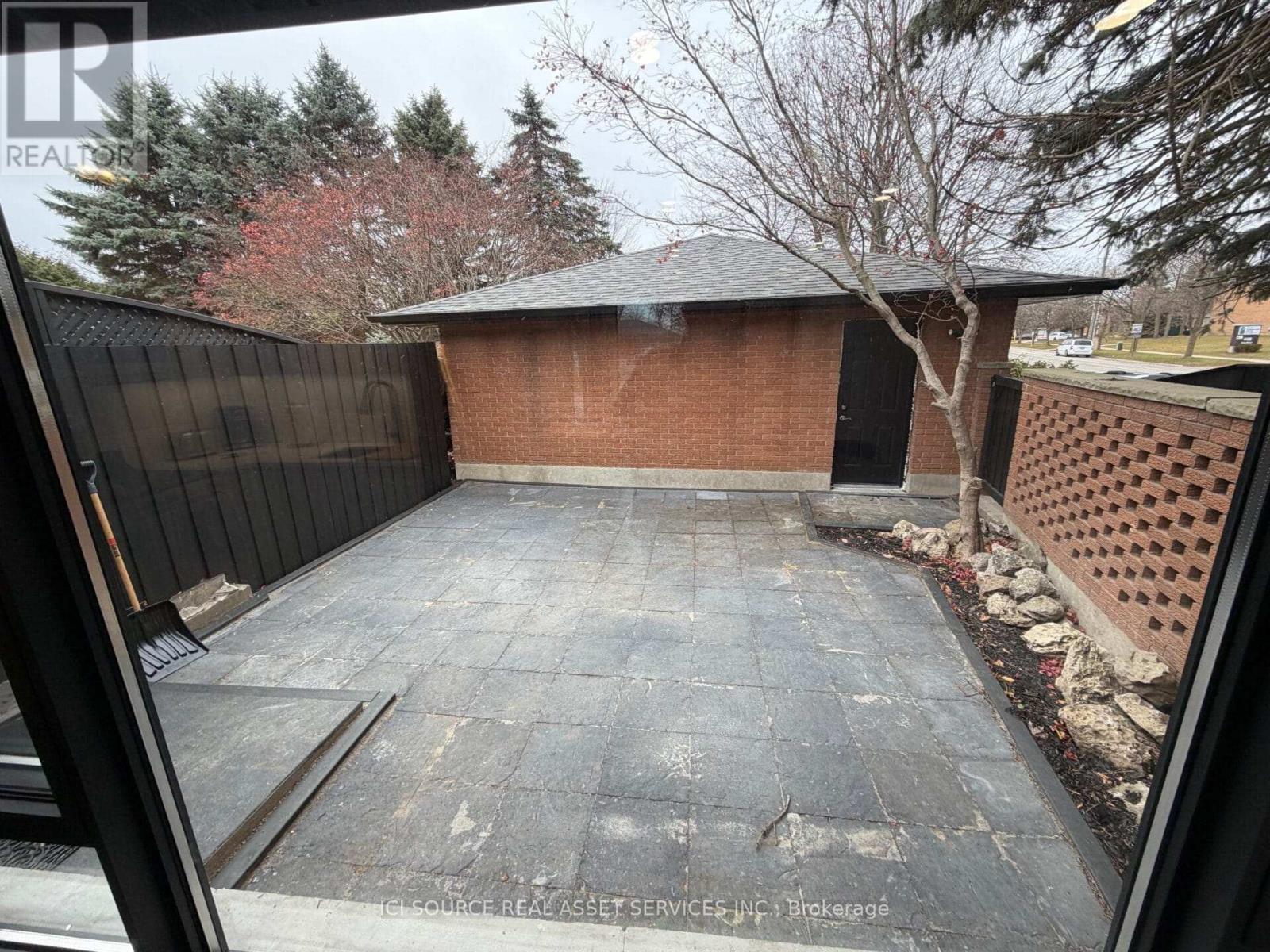 C - 44 Patterson Avenue, Brantford, ON - Outdoor